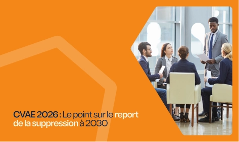 Réunion de dirigeants analysant le report de la suppression de la CVAE jusqu’en 2030
